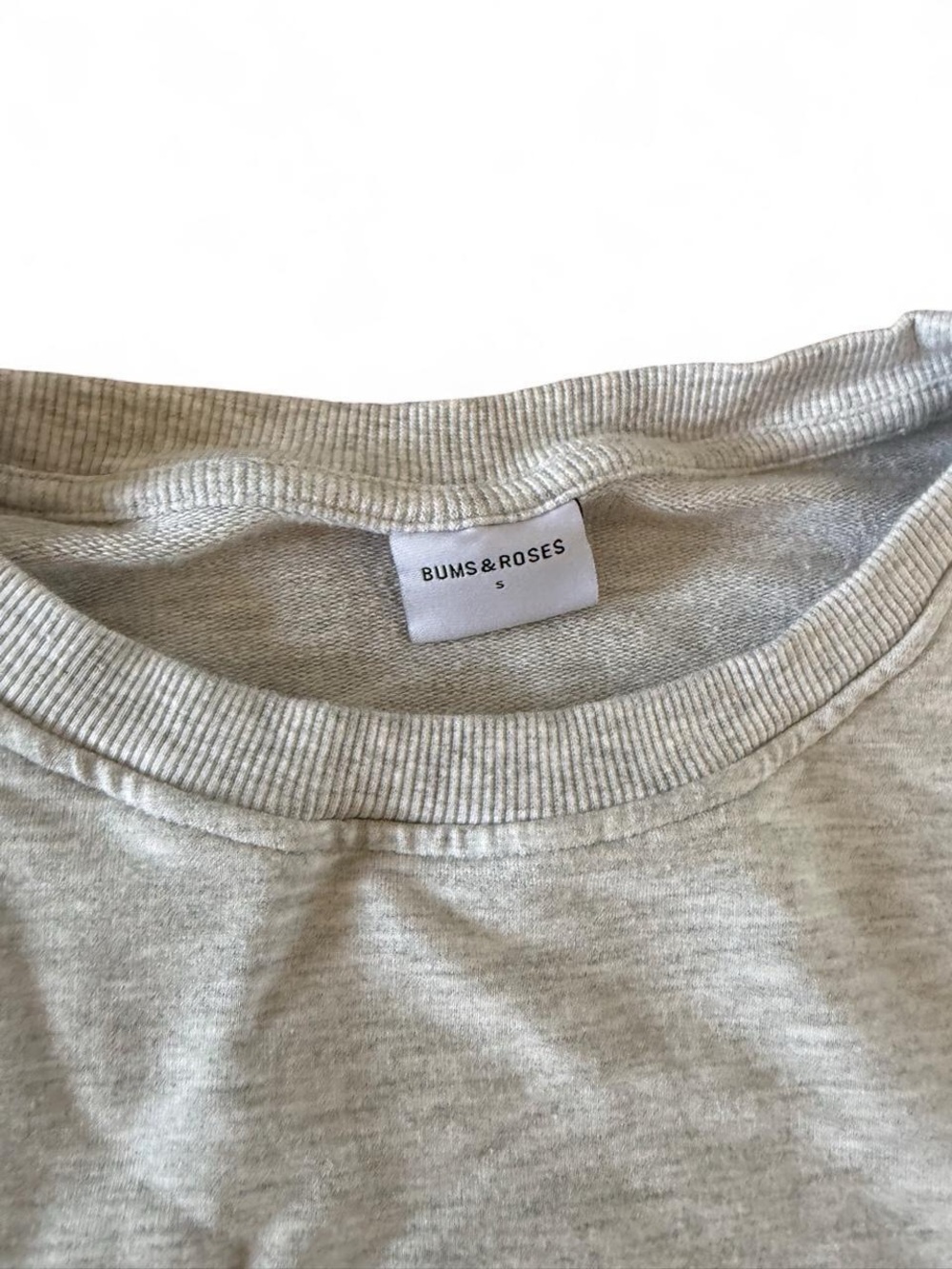 Bums and Roses USA Crewneck Pullover Sweatshirt Women’s small - Picture 4 of 5